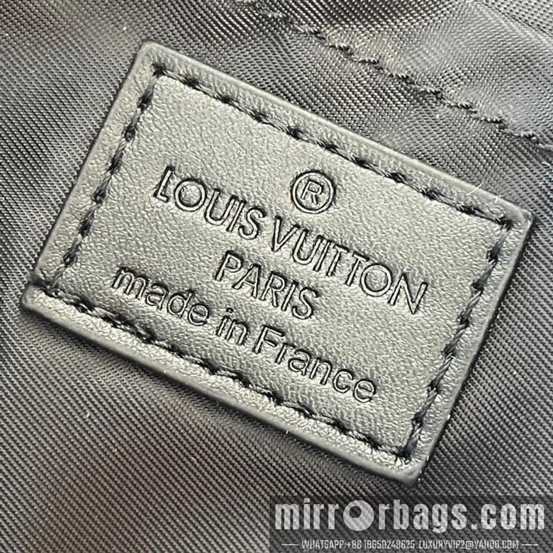 1:1 Louis Vuitton Bags Voyager M12517 33x22.5x11cm ss
