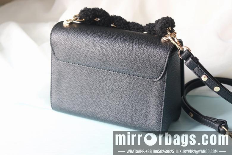 1:1 Louis Vuitton Bags Twist 50395 23x17x9.5cm ww