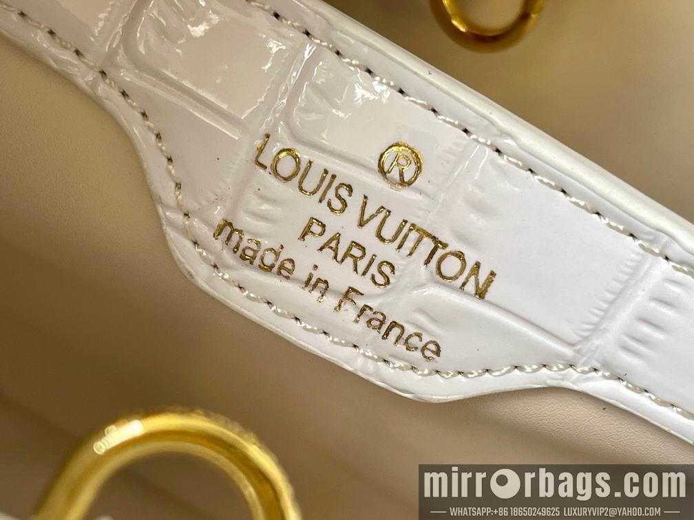 1:1 Louis Vuitton Bags N92967复古白色鳄鱼纹31.5x20x11cm cs