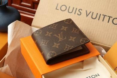 1:1 Louis Vuitton Bags M64002 11X9X2cm XM 3colour
