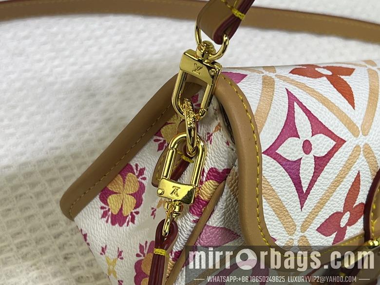 1:1 Louis Vuitton Bags Pool M83300 19x10.5x6cm ss