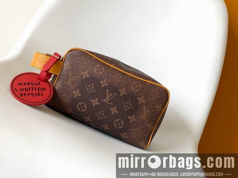 1:1 Louis Vuitton Bags M11623 23X13X12cm XM
