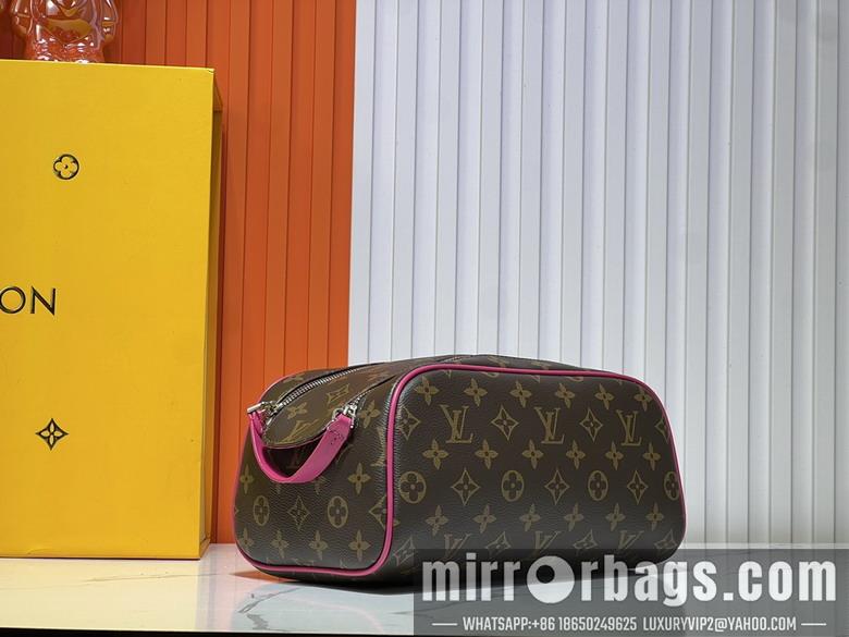 1:1 Louis Vuitton Bags Dopp Kit M11482 28x15x16.5cm ss1