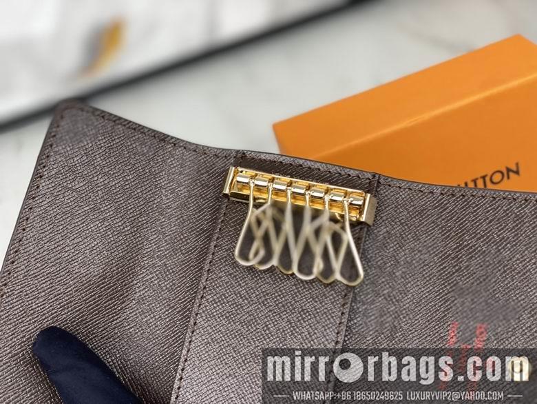 1:1 Louis Vuitton Bags M62630 10.5X7X2cm XMY 8