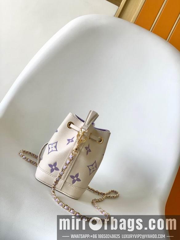 1:1 Louis Vuitton Bags M82933 13X16X10cm XM