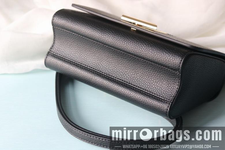 1:1 Louis Vuitton Bags Twist 50395 23x17x9.5cm ww