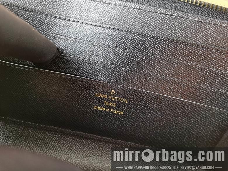 1:1 Louis Vuitton Bags M69037 19X11X3.5cm XMY 1
