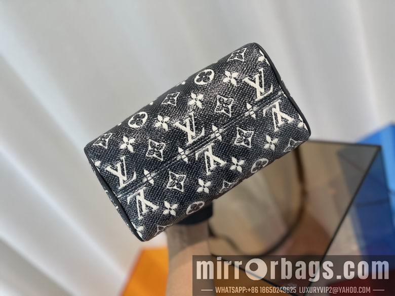 1:1 Louis Vuitton Bags M23069 20.5X13.5X12cm