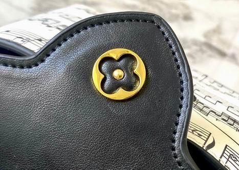 1:1 Louis Vuitton Bags Hatucines M20193 21x14x8cm ss