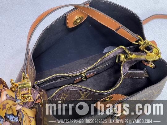 1:1 Louis Vuitton Bags M44316 25x24x15cm ss