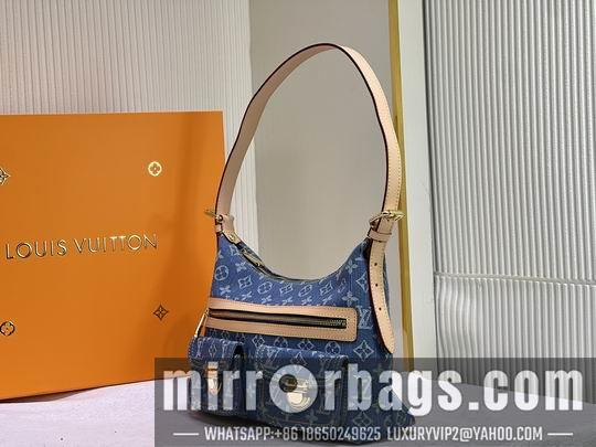 1:1 Louis Vuitton Bags vintage M95050 44464M 30x10x19cm cs