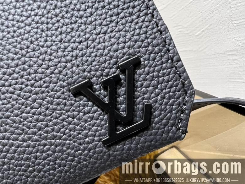 1:1 Louis Vuitton Bags M82085 17X12X7cm YG 4colour
