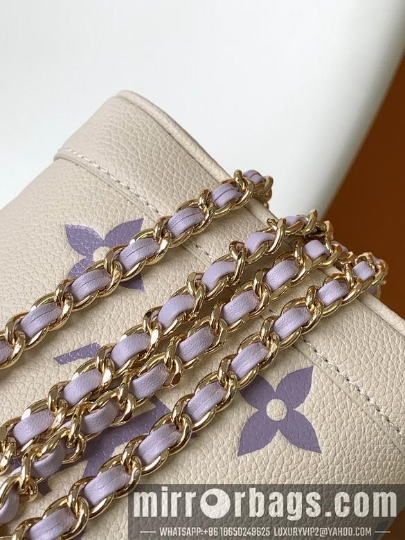1:1 Louis Vuitton Bags M82933 13X16X10cm XM
