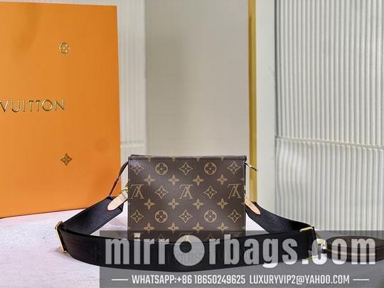 1:1 Louis Vuitton Bags 盥洗袋Monogram M47546 M47544 19x15x6cm cs