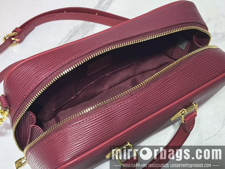 1:1 Louis Vuitton Bags M12009 25x15x8cm ss3
