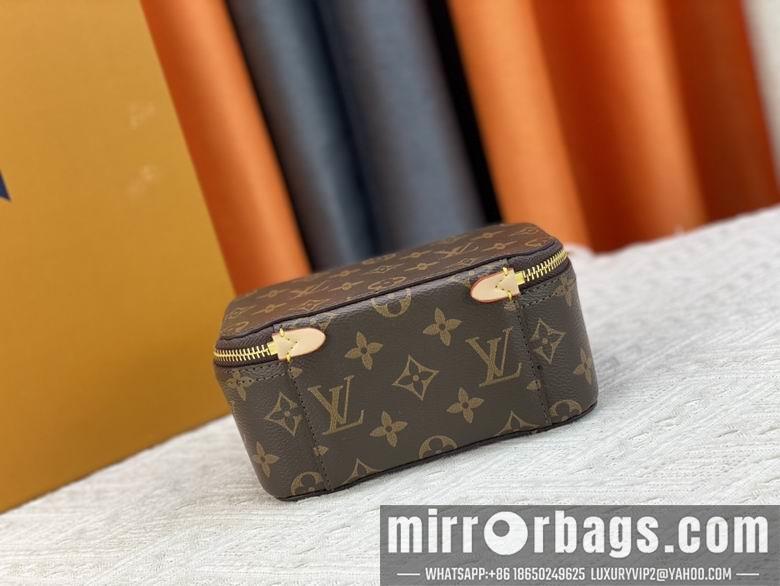 1:1 Louis Vuitton Bags M43688 17X9.5X8.5cm YG 3colour