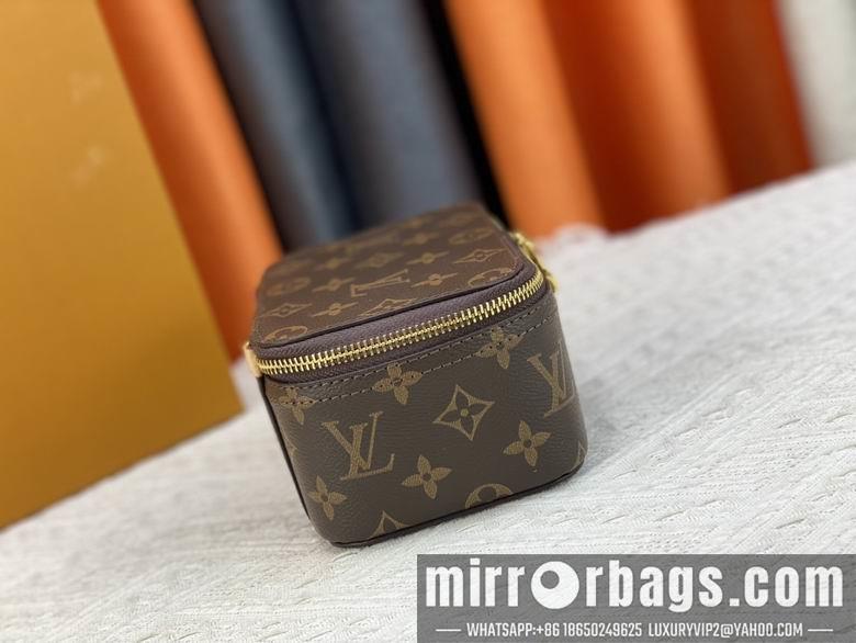 1:1 Louis Vuitton Bags M43688 17X9.5X8.5cm YG 3colour