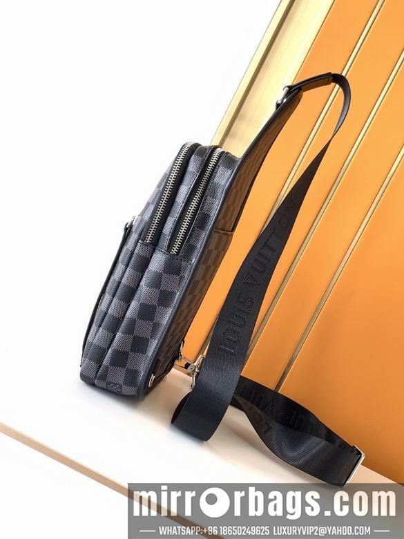 1:1 Louis Vuitton Bags 431 17X26X7cm WP 2colour
