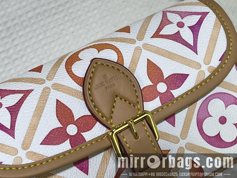 1:1 Louis Vuitton Bags Pool M83300 19x10.5x6cm ss