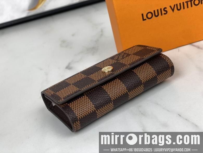1:1 Louis Vuitton Bags M62630 10.5X7X2cm XMY 8