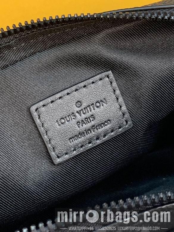 1:1 Louis Vuitton Bags M82542 11X18.5X6.5cm