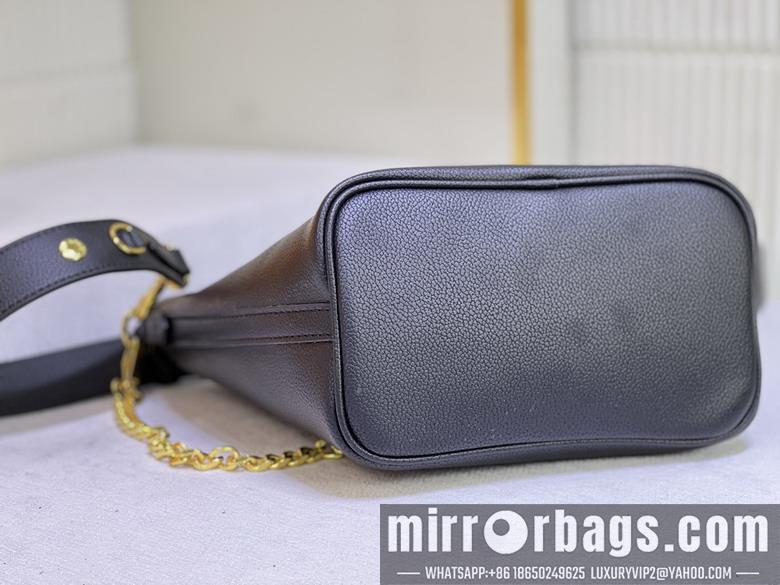 1:1 Louis Vuitton Bags M24006 20x20x12cm ss1