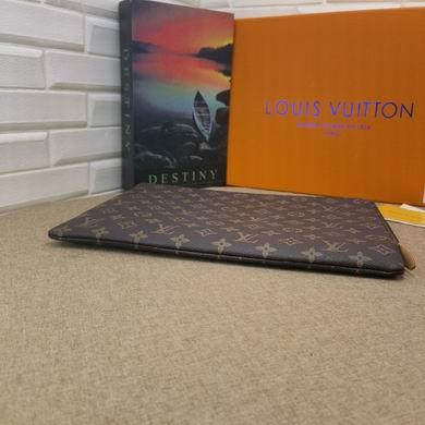 1:1 Louis Vuitton Bags M57479 33X2X25cm XM 4colour