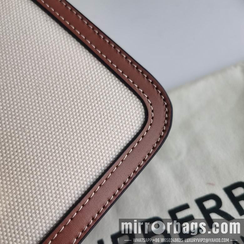 Burberry Replica Bags 21X10X15cm 040105 IQ