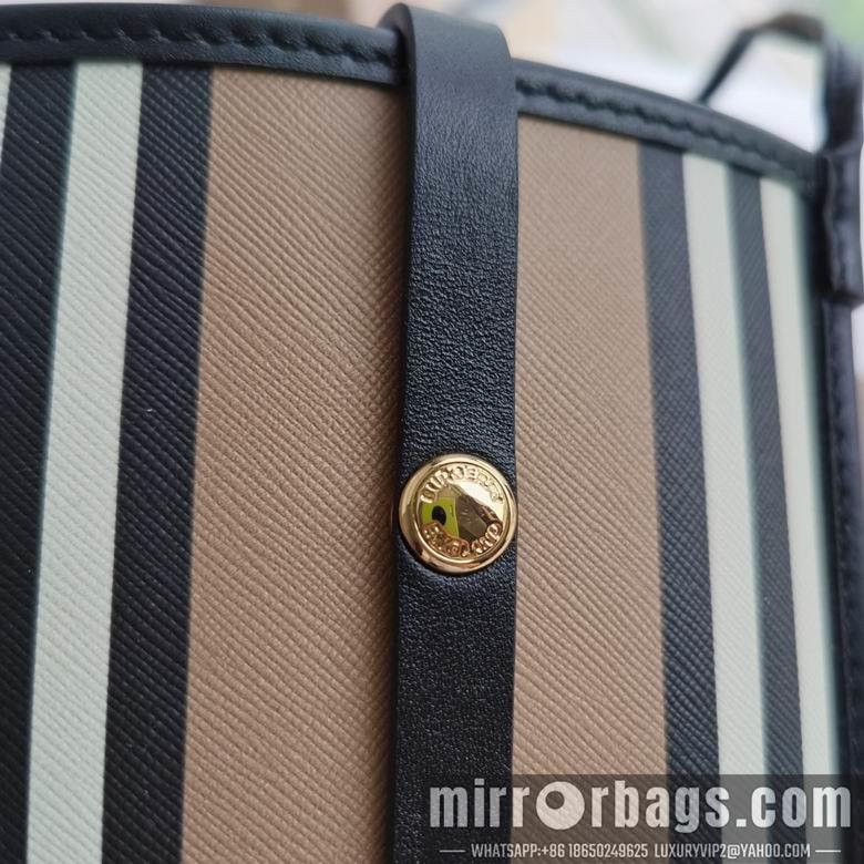 Burberry Replica Bags 12X3.5X18cm 082701 IQ 4colour