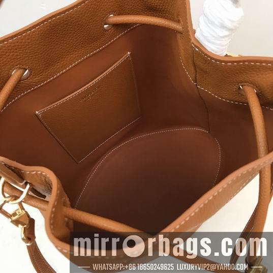 Burberry Replica Bags Burberry 80556911 16x26x26cm CN