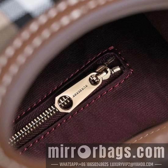 Burberry Replica Bags Burberry 8320 23x6x26.5cm ww