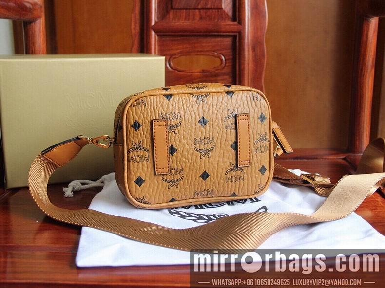 MCM Replica Bags MCM 22X15X9 18X12.5X8.5cm dy1