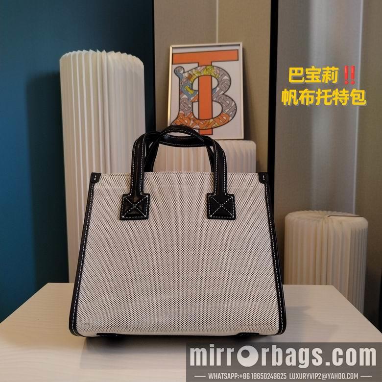 Burberry Replica Bags 23cm 121421 YG 4colour