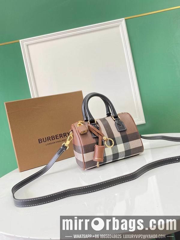 Burberry Replica Bags Burberry 8372 18.5x11x12cm ww