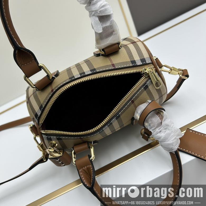 Burberry Replica Bags Bur 8372 18.5x11x12cm ww1