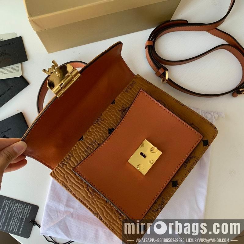 MCM Replica Bags MCM 17x21x8 27x19.5x11 dy2