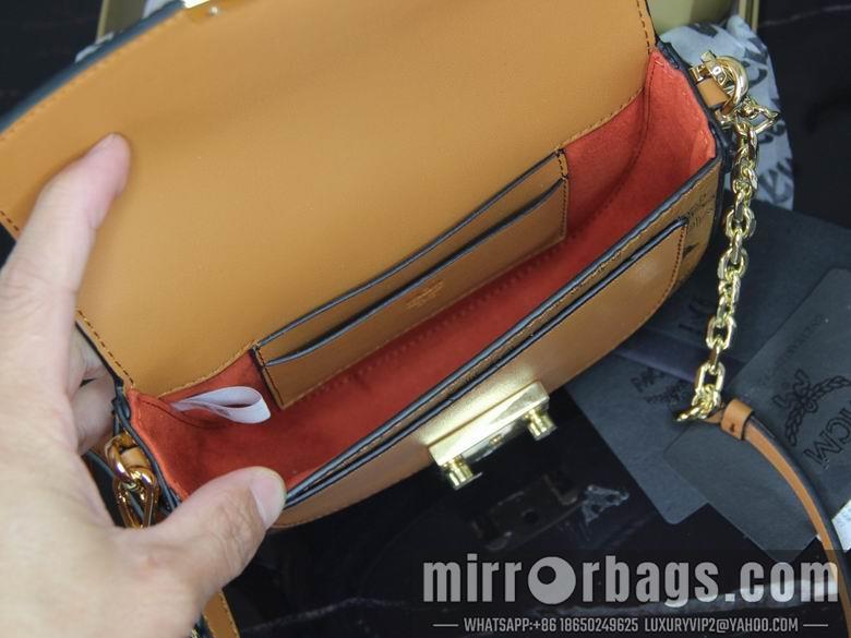 MCM Replica Bags 141804 14x18x4cm DY