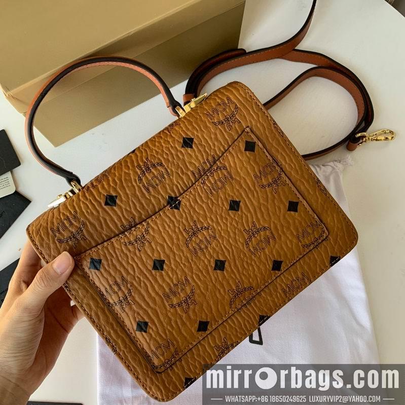 MCM Replica Bags MCM 17x21x8 27x19.5x11 dy2
