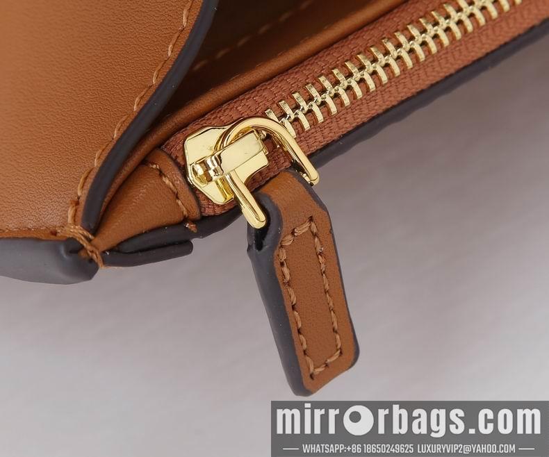 MCM Replica Bags MCM 6721 25X18X10cm dy4