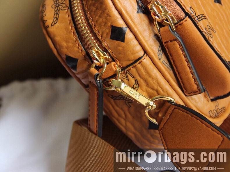 MCM Replica Bags MCM 22X15X9 18X12.5X8.5cm dy1