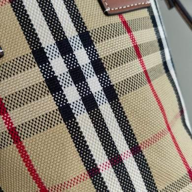 Burberry Replica Bags 80704611 13X8.5X19.5cm IQ