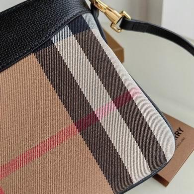 Burberry Replica Bags 26X16.5cm 042506 IQ 2colour