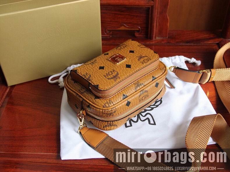 MCM Replica Bags MCM 22X15X9 18X12.5X8.5cm dy1