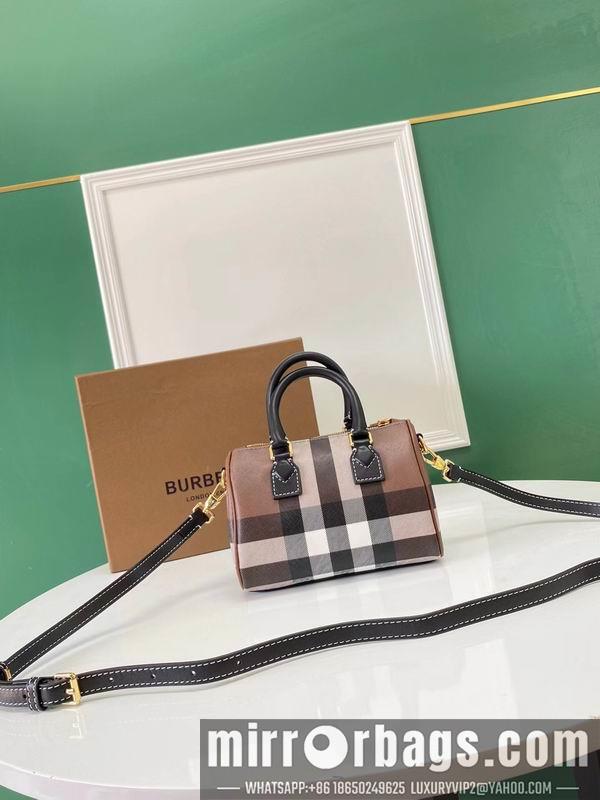 Burberry Replica Bags Burberry 8372 18.5x11x12cm ww