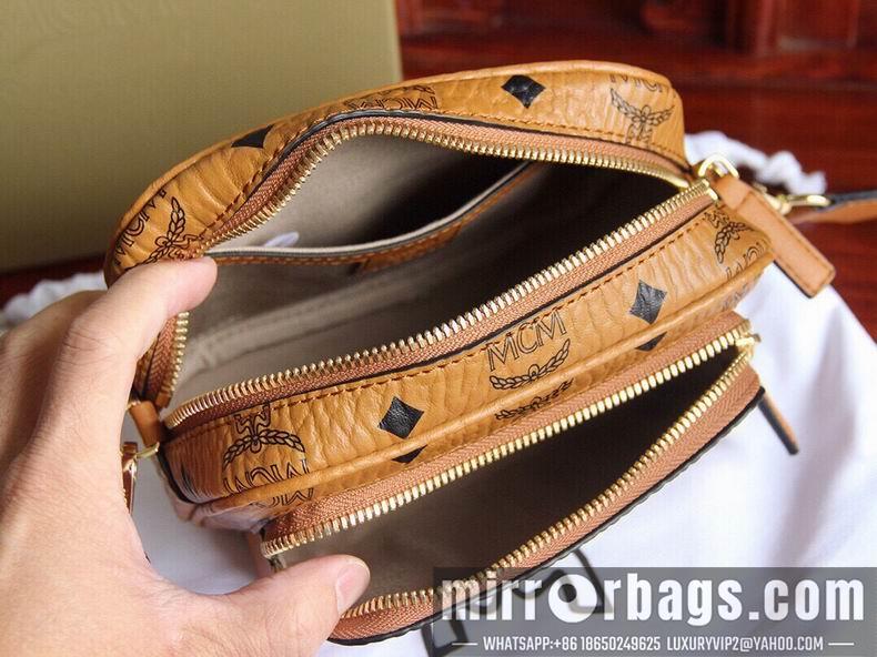 MCM Replica Bags MCM 22X15X9 18X12.5X8.5cm dy1