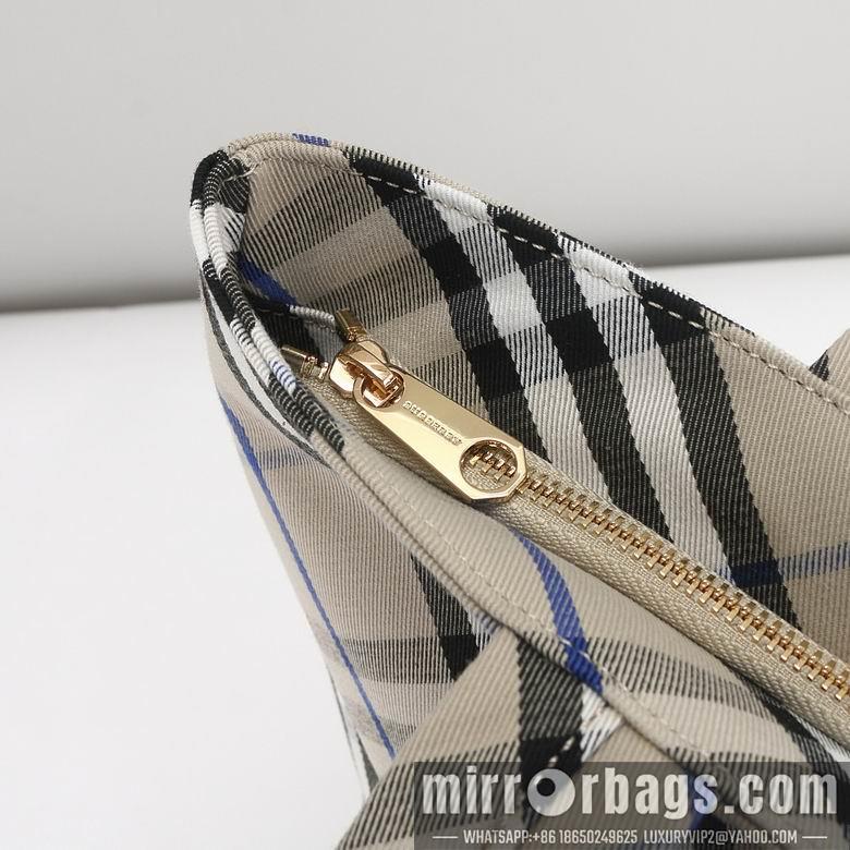 Burberry Replica Bags 81977161 33X12.5X65cm WP 3colour