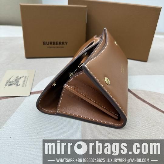 Burberry Replica Bags Burberry 2161棕 19x10x3cm zy