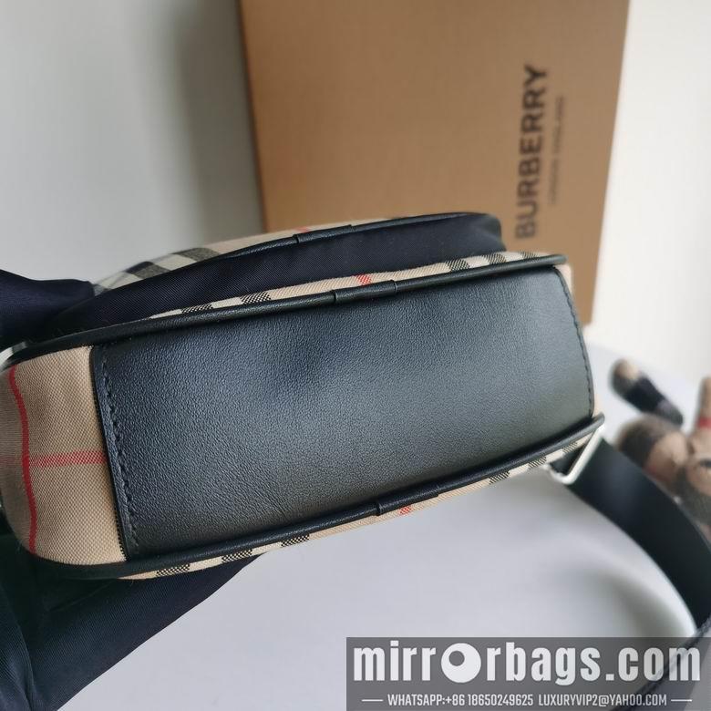 Burberry Replica Bags 80233811 17x5.5x22cm HQ