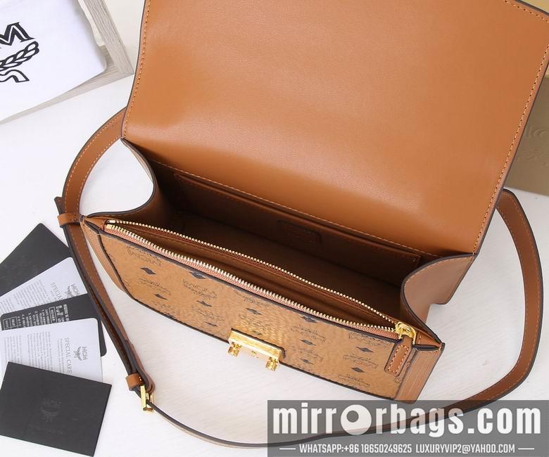 MCM Replica Bags CA6721 中号24.5X18X10 小号20X15X8