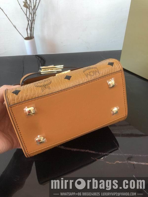 MCM Replica Bags MCM 10039 18.5X9.5X14.5cm dy11